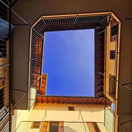 La Casa Del Sarto - And Frühstückspension